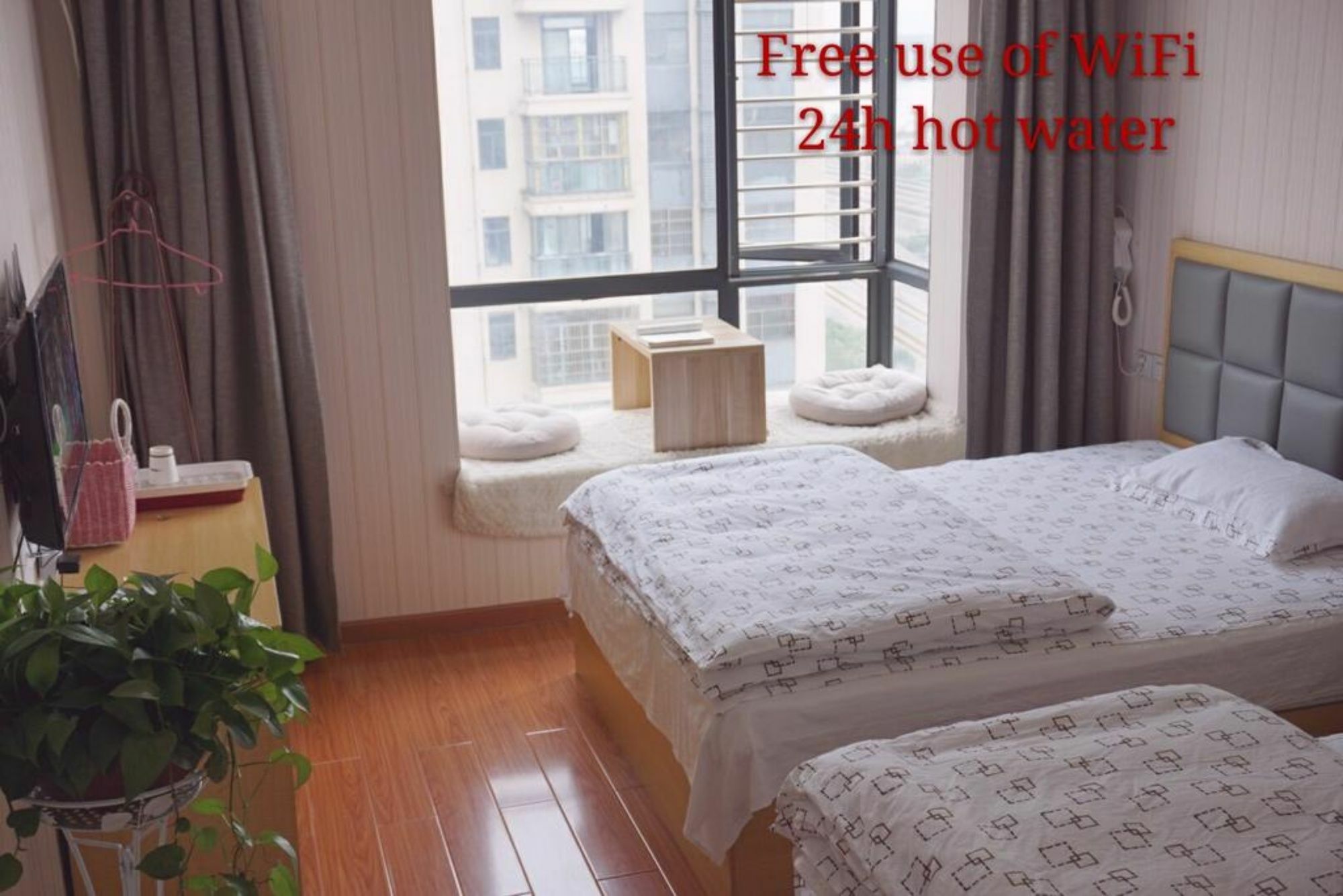 Huanlesong Youth Hostel Ухан Екстериор снимка